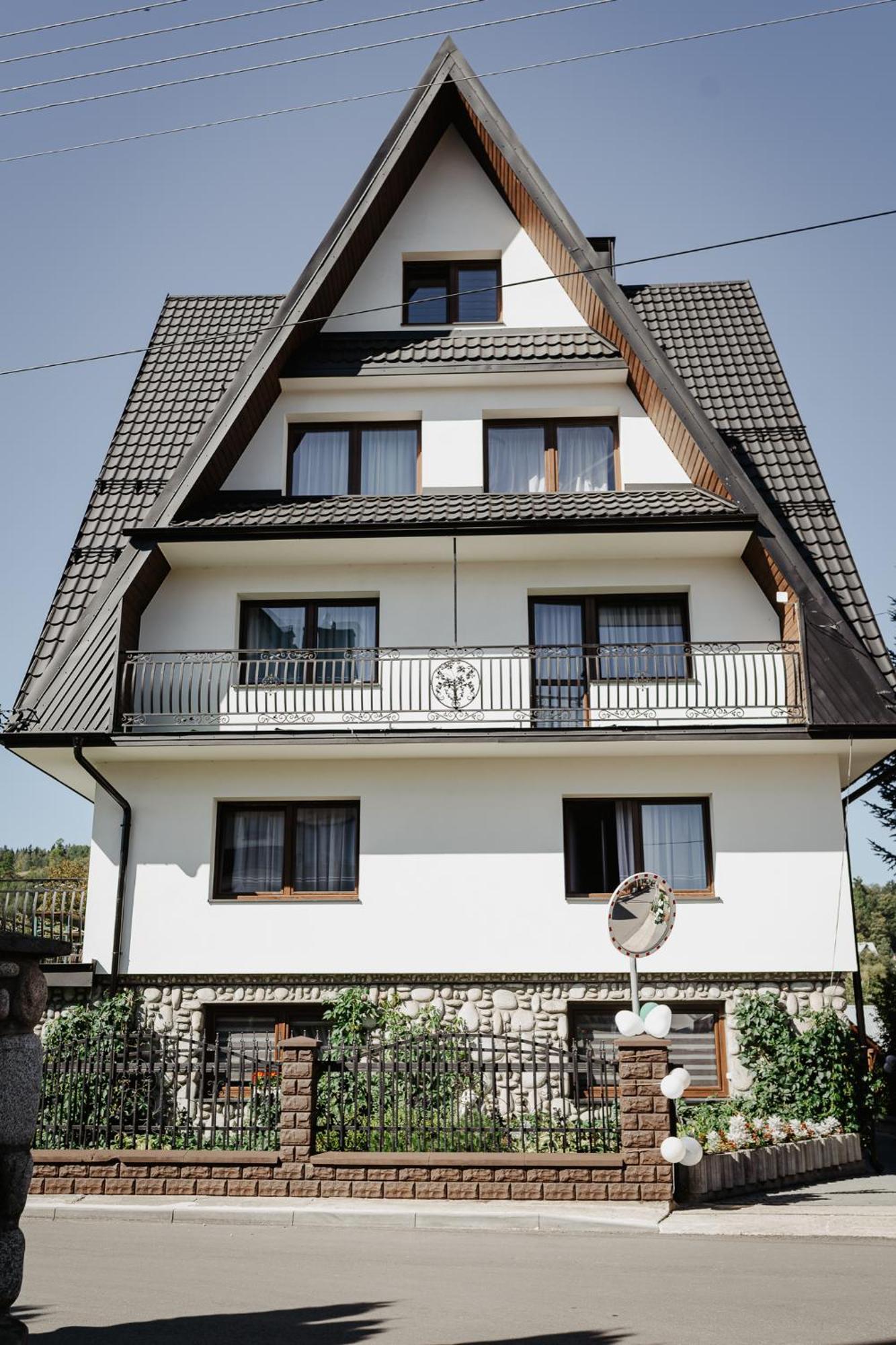 Homestay Z Wlasnymi Aneksami Kuchennymi - Zbigniew Lassak
